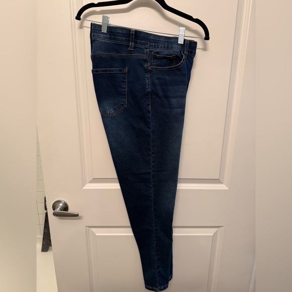 Curve Appeal Dark Blue Denim Jeans - Picture 2 of 4